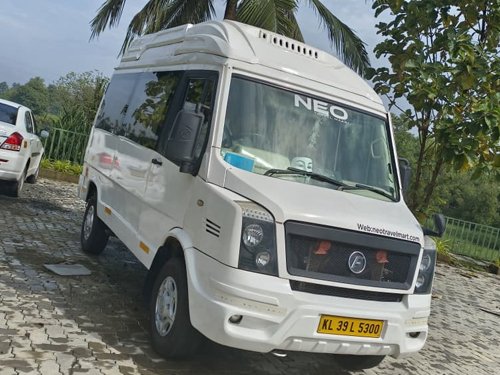 kerala tempo taxi services